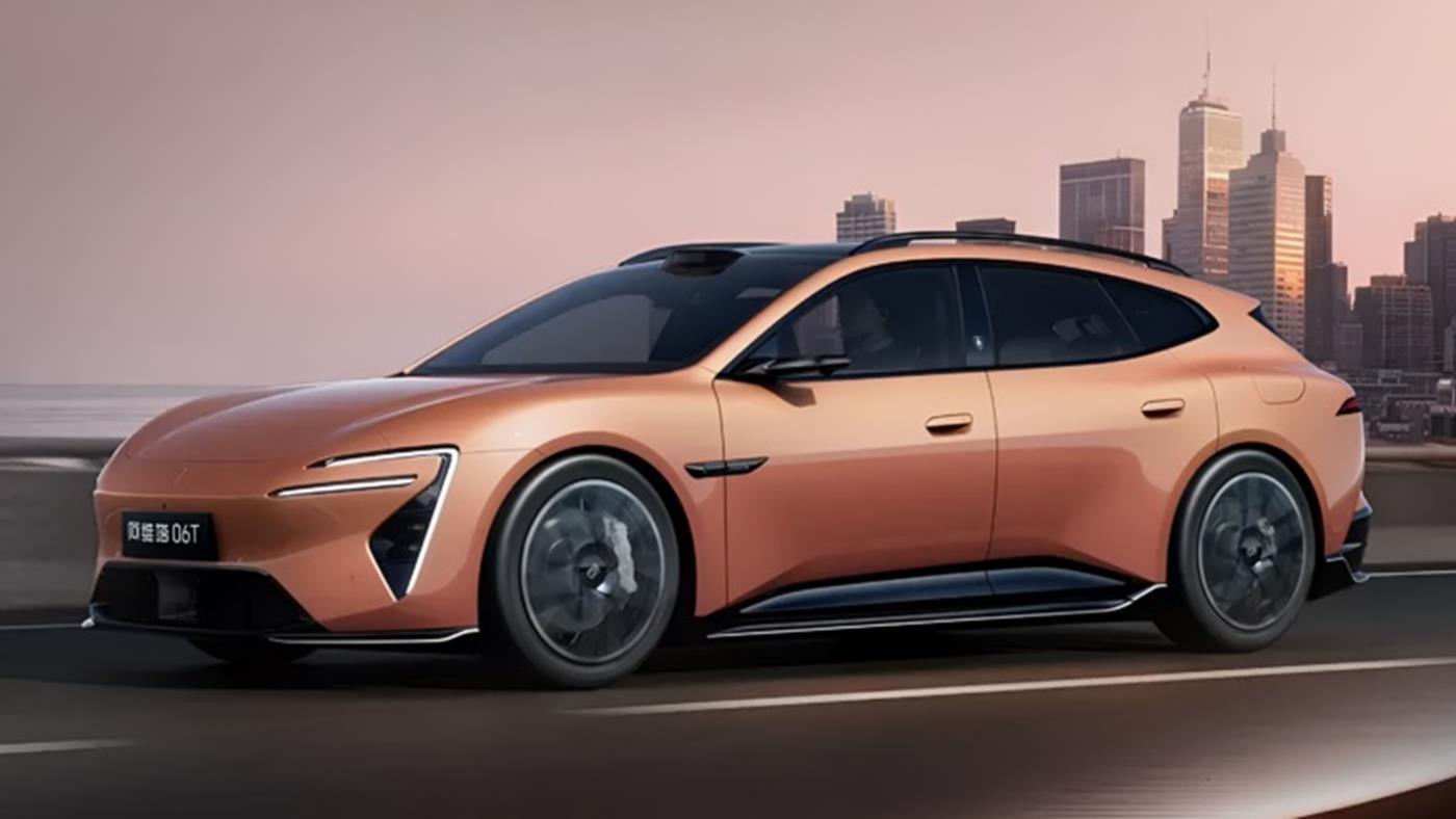 Avatr 06T ortaya çıktı: Üç motorlu 955 beygirlik station wagon
